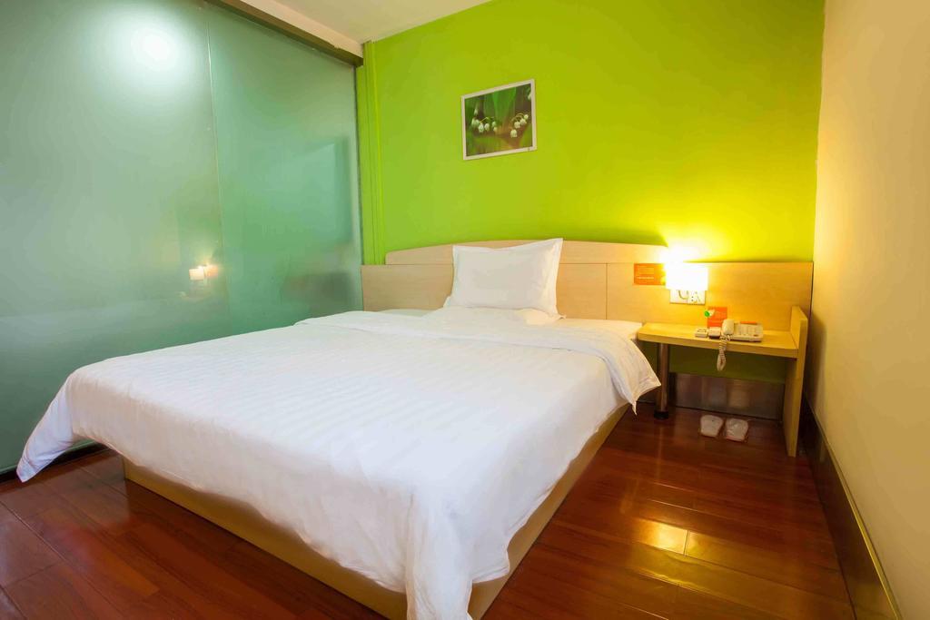 7Days Inn Nanchang North Railway Station Square Quarto foto